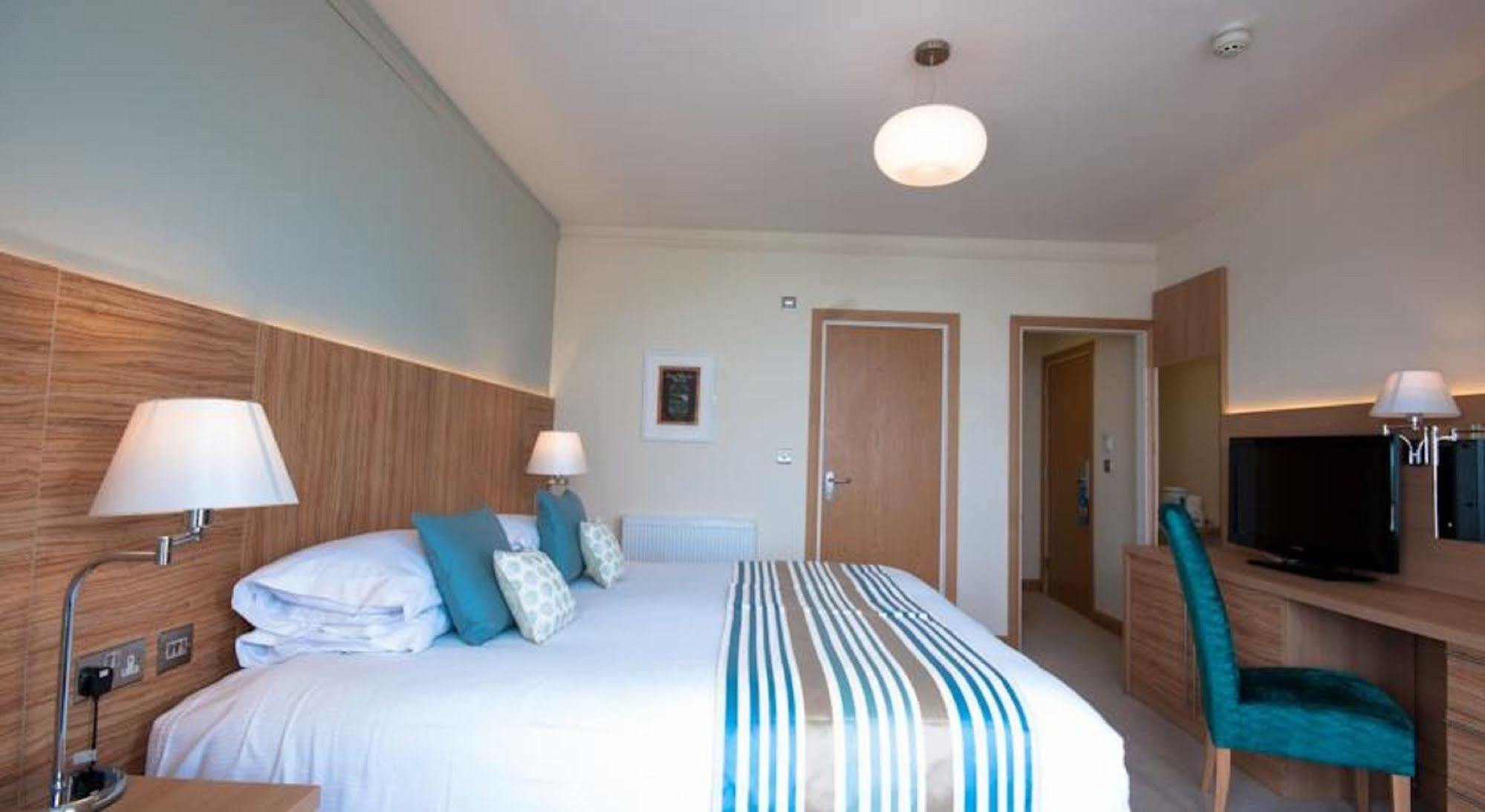 Fistral Beach Hotel And Spa - Adults Only Newquay  Ngoại thất bức ảnh